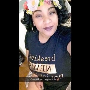 Meet your Posher, Myra